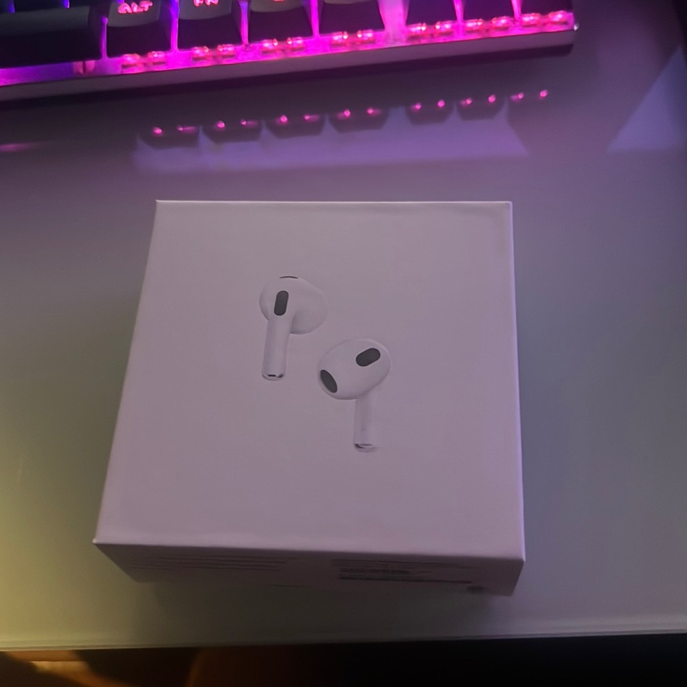 AirPod gen 3